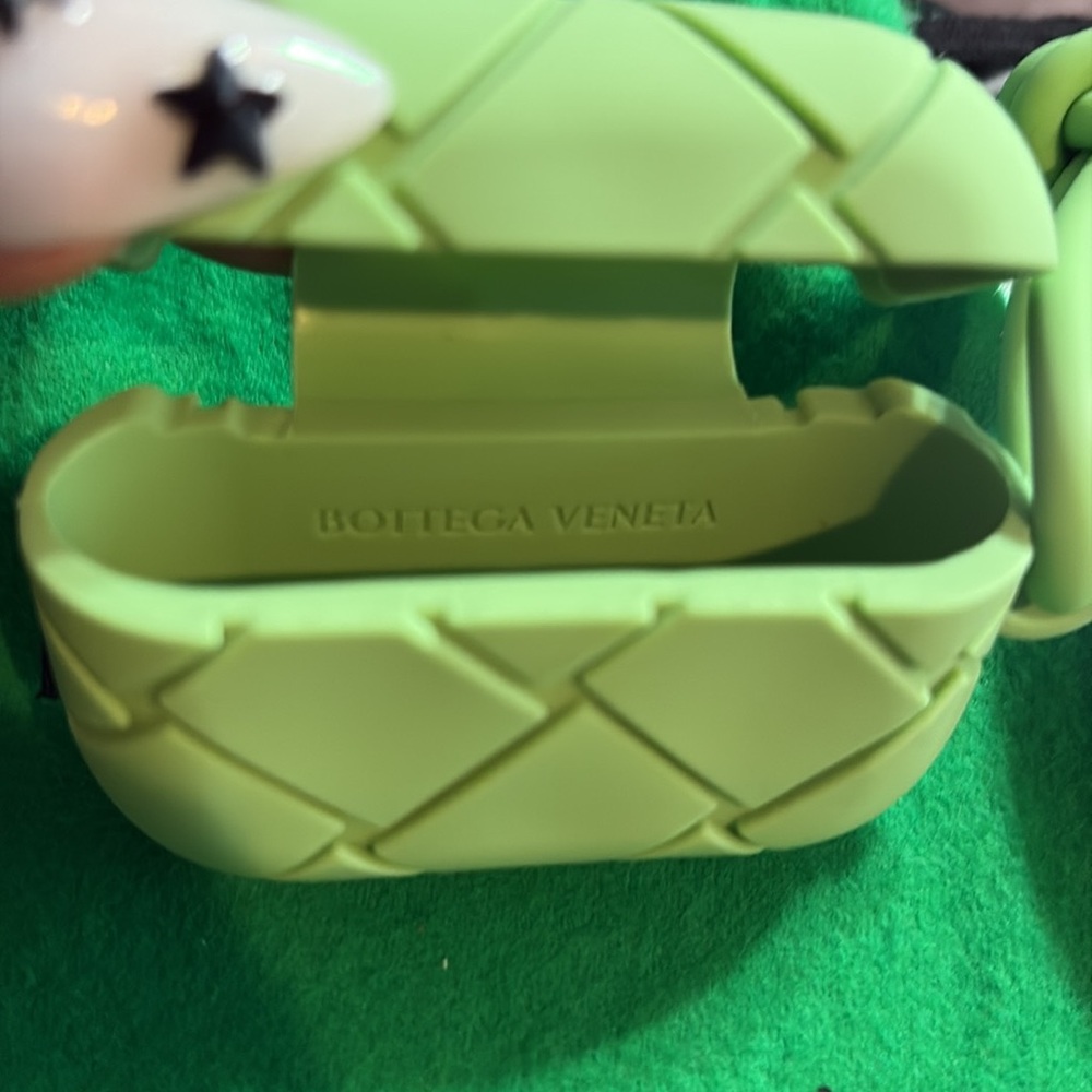 BOTTEGA VENETA Quilted AirPods Case with Strap - Picture 6 of 6